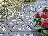 Grastegels en waterdoorlatende bestrating