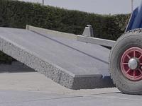 Keramische tegels op beton