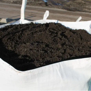Zwarte grond los per m3