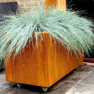 Cortenstaal plantenbak Rechthoek 40x80 H=60 cm MET bodemplaat + wielen