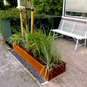 Cortenstaal plantenbak Rechthoek XL 200x50 H=30 cm MET bodemplaat