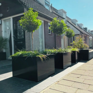 Gepoedercoat staal plantenbak Rechthoek XL 320x80 H=30 cm - Zwart (RAL9005) MET bodemplaat