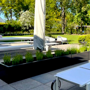 Gepoedercoat staal plantenbak Rechthoek XL 480x30 H=30 cm - Antraciet (RAL7016) MET bodemplaat