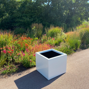 Gepoedercoat staal plantenbak Vierkant 50x50 H=80 cm MET bodemplaat - Wit (RAL9010)