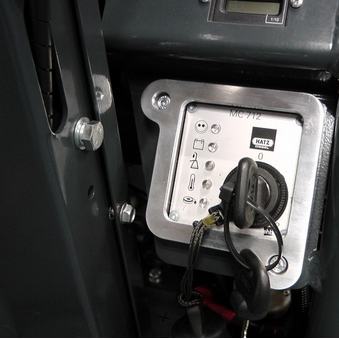 RPX 35/60 Hatz diesel elektrische start schakelplaat