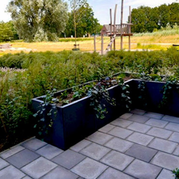 Gepoedercoat staal plantenbak Hoekopstelling 60 H=40 cm - Antraciet (RAL7016) MET bodemplaat