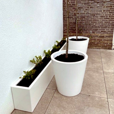 Gepoedercoat staal plantenbak Rechthoek XL 300x30 H=80 cm - Wit (RAL9010) MET bodemplaat