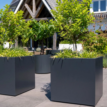 Gepoedercoat staal plantenbak Vierkant 40x40 H=60 cm MET bodemplaat + voeten - Antraciet (RAL7016)