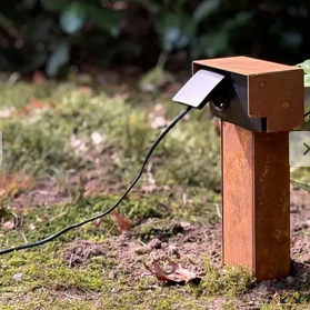 Glampère PRO+ Luxe dubbel HORIZONTAAL stopcontact met kabeldoos Corten (incl. afdekkap en installati