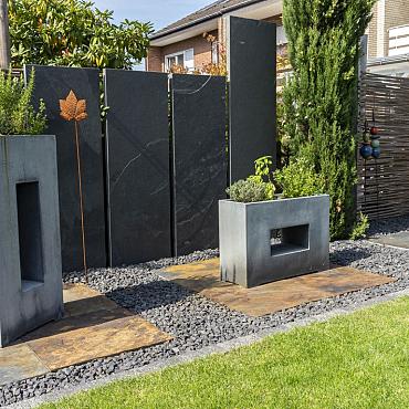 MUURELEMENT BLACK SLATE 250X50X4-6.5 CM (UITLOPEND)