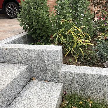 PALISSADE G603 GRIJS PIAZZO 12X12X30CM (actielijst)