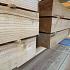 ACTIE Douglas palen ongedroogd 15x15x400cm fijnbezaagd