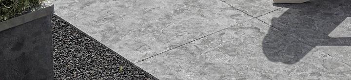 Assortiment natuursteen bestrating